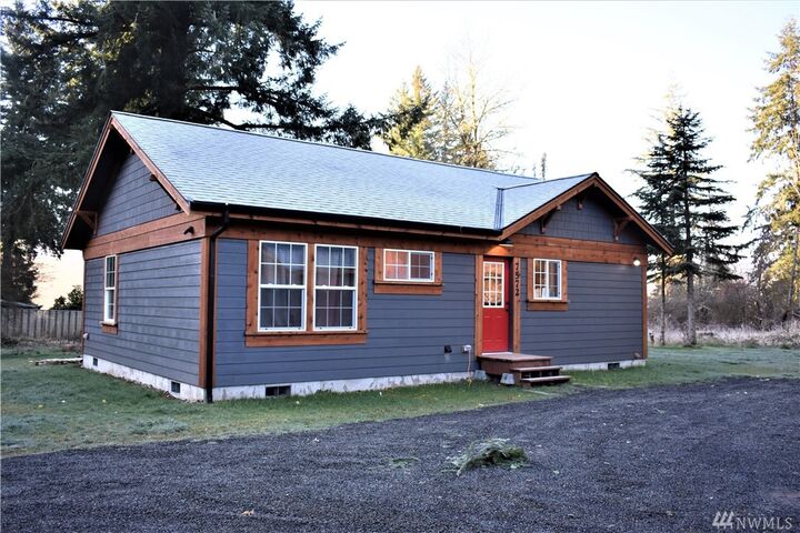 Property Photo: 7572 US Hwy 12 WA 98336