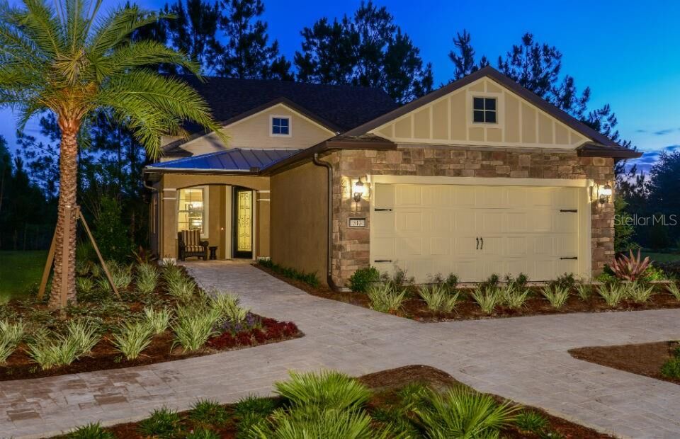 Property Photo:  513 San Sebastian Court  FL 33837 