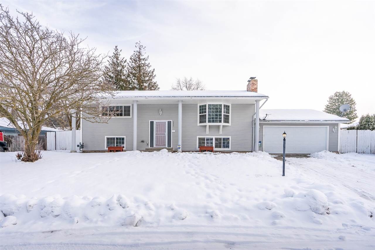 Property Photo:  9806 N Sundance Dr  WA 99208 