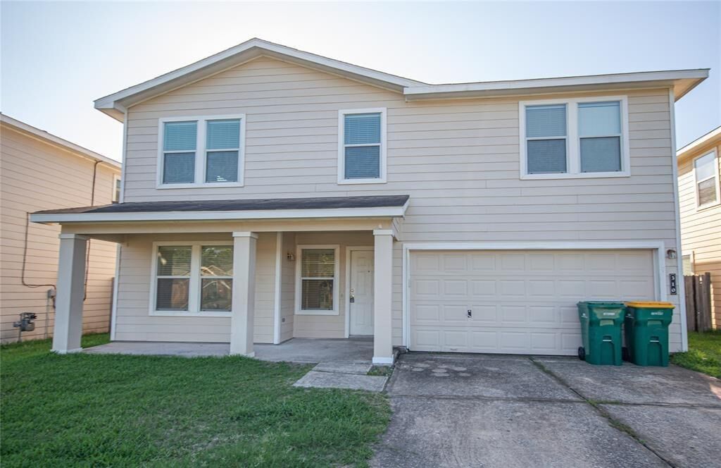 Property Photo:  310 Falling Pine Drive  TX 77304 