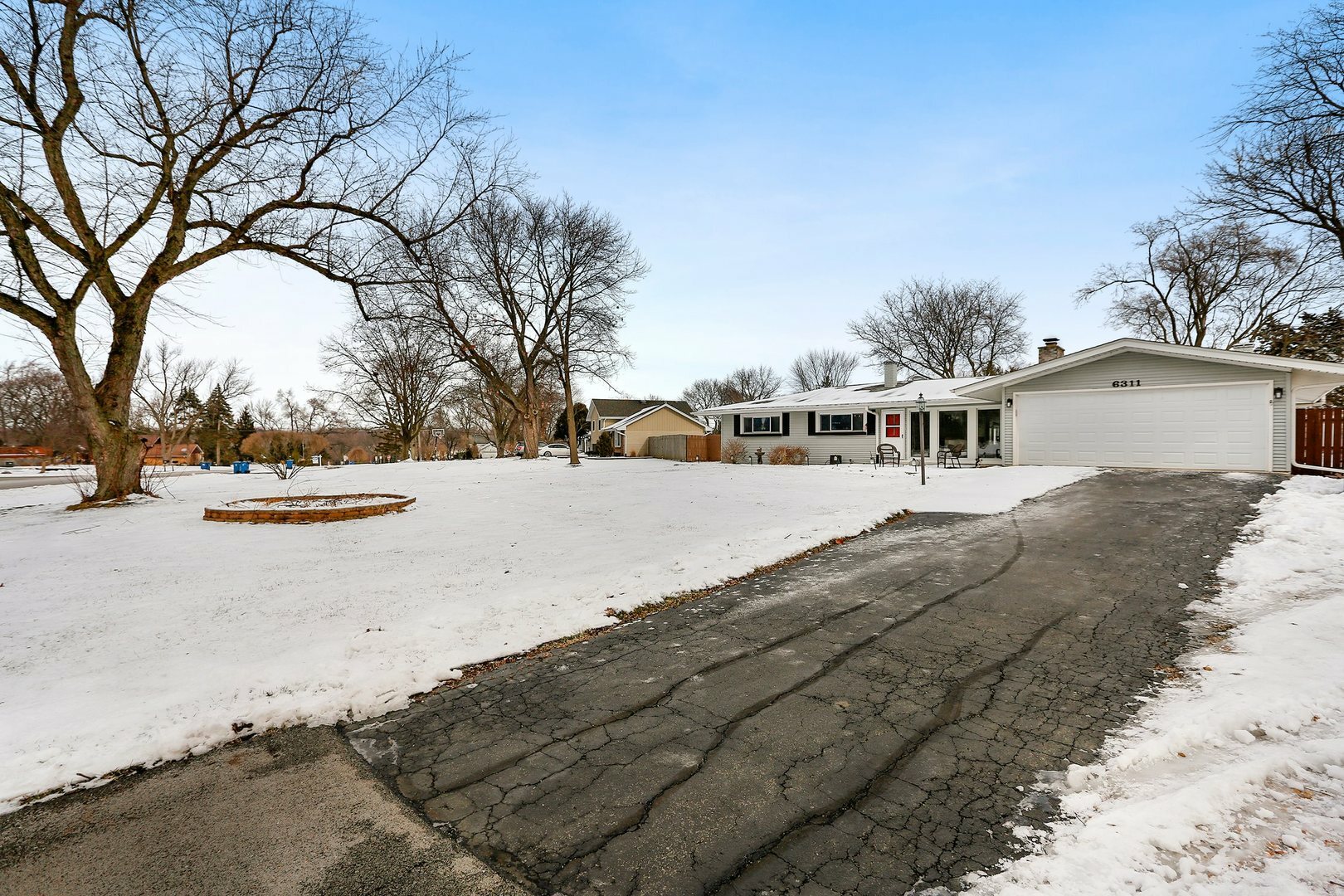 Property Photo:  6311 Walnut Avenue  IL 60516 