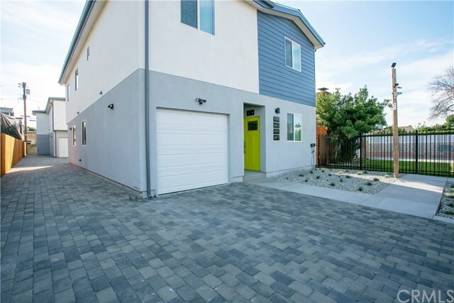 Property Photo:  620 W 85th Street  CA 90044 