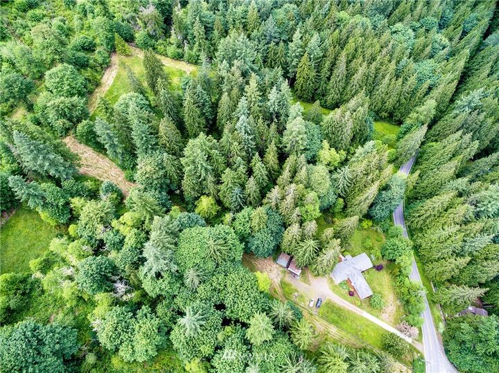 Property Photo: 11003 Fay Road NE WA 98014