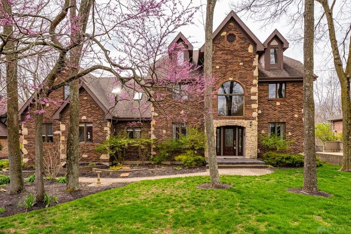 7650 Whispering Oaks Trail  Tipp City OH 45371 photo
