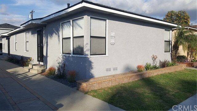 Property Photo:  1109 71st Way  CA 90805 