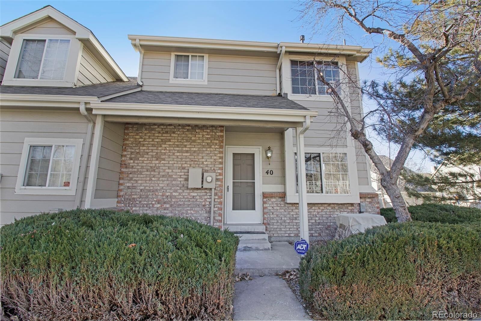 Property Photo:  1470 S Quebec Way 40  CO 80231