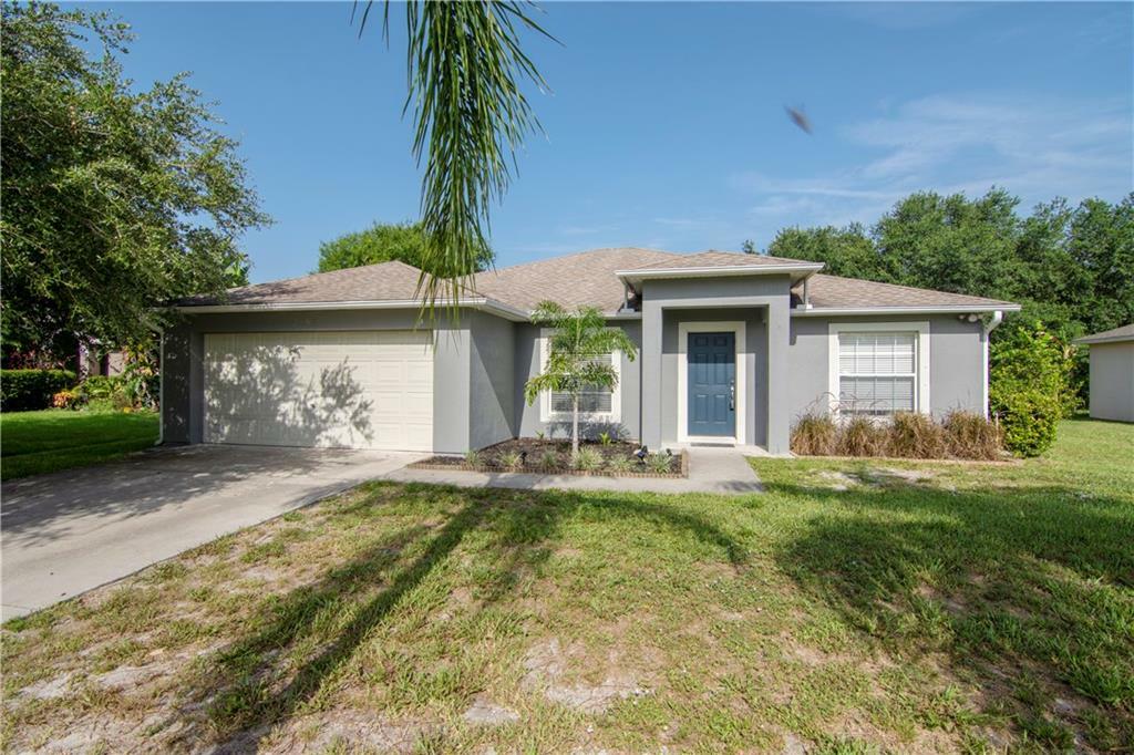 Property Photo:  7765 99th Avenue  FL 32967 