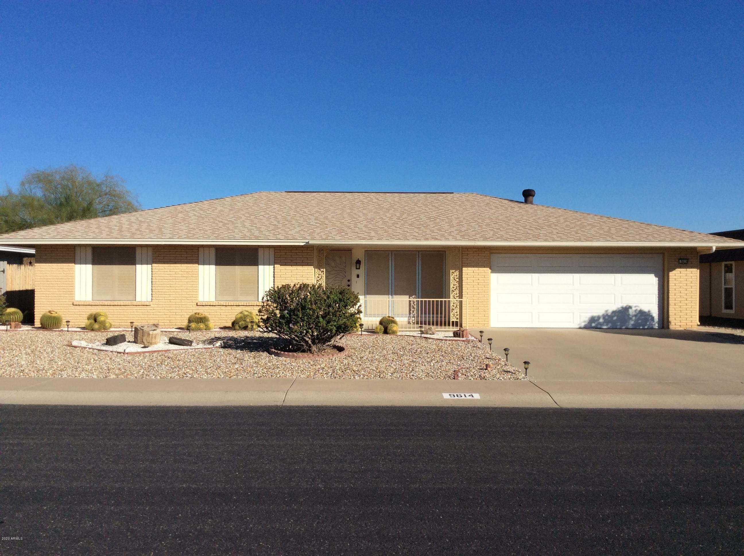 Property Photo: 9614 W Hidden Valley Circle AZ 85351