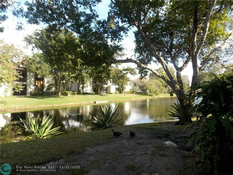 Property Photo:  4245 S Carambola Cir 2699  FL 33066 