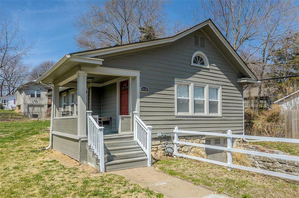 Property Photo: 6616 Virginia Avenue MO 64131