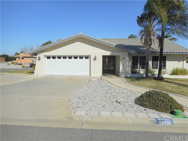 Property Photo:  22510 Pin Tail Drive  CA 92587 