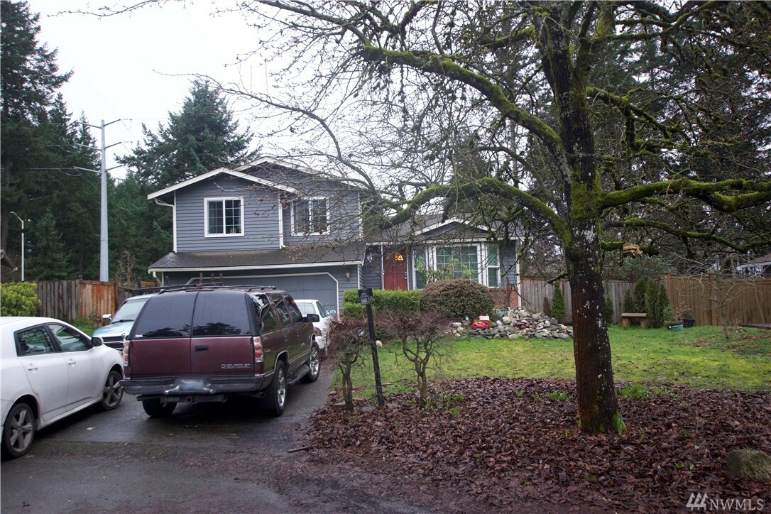 Property Photo:  9716 175th St Ct E  WA 98375 