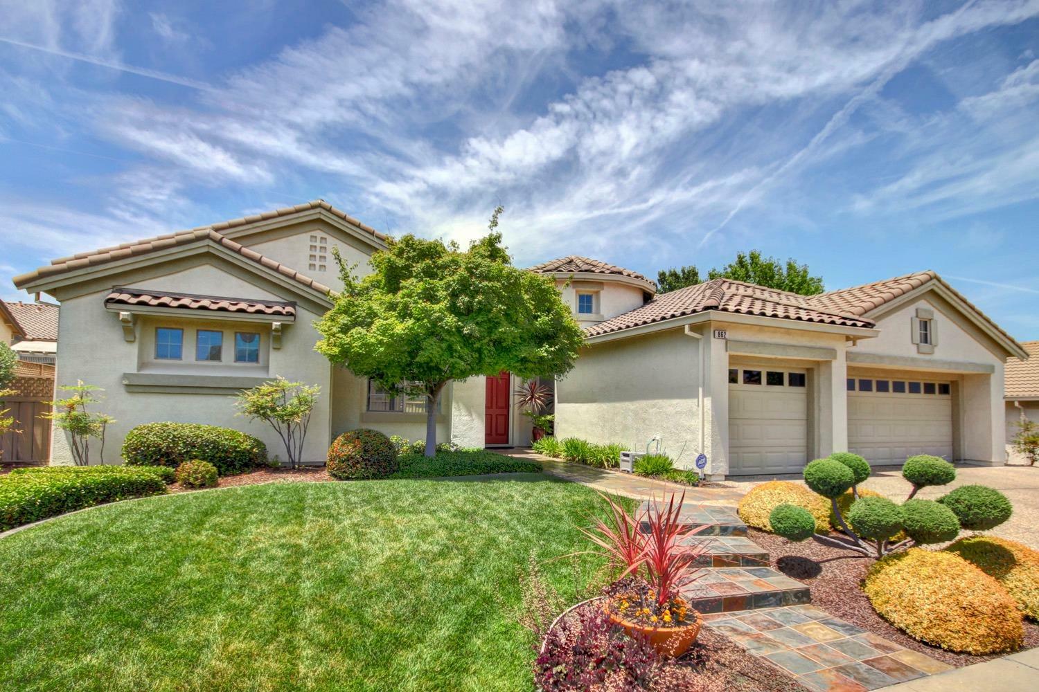 Property Photo:  862 Mossy Ridge Lane  CA 95648 