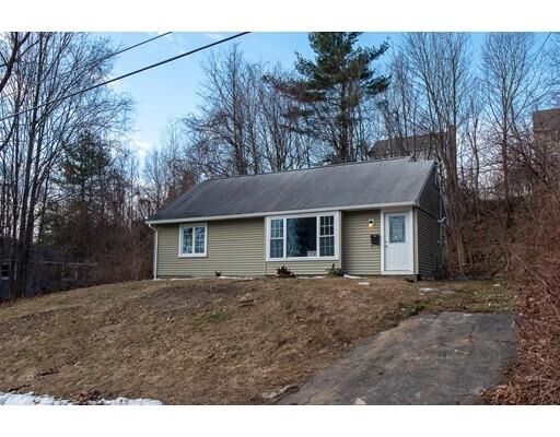 Property Photo: 25 Scenic Dr MA 01602