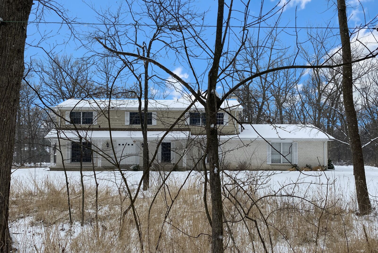 Property Photo:  750 Timber Trail  IL 60015 