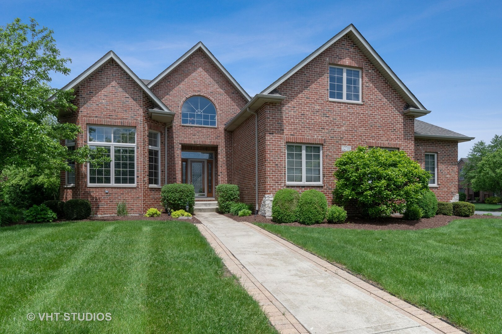 Property Photo: 12710 Skyline Drive IL 60585
