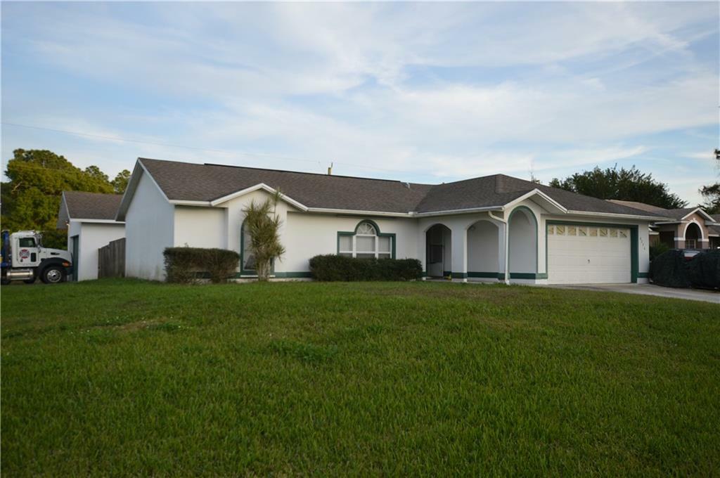 Property Photo:  8276 95th Avenue  FL 32967 