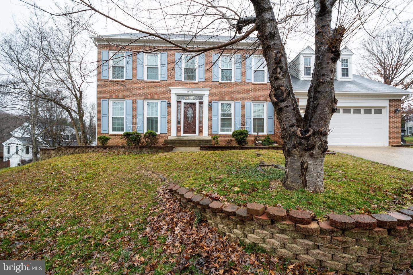Property Photo: 16756 Anglia Loop VA 22025