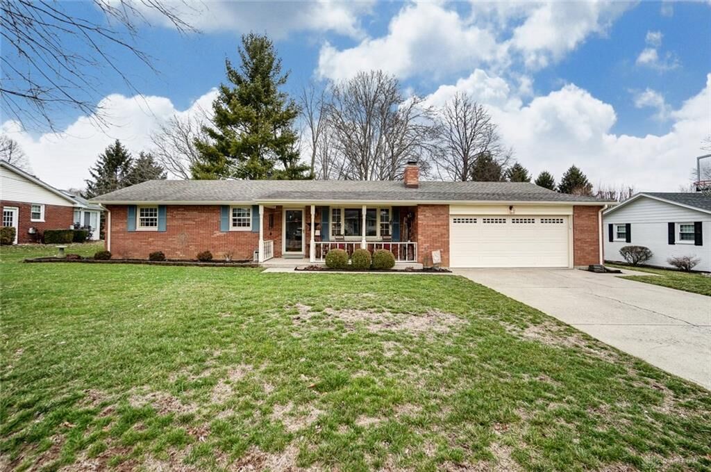 Property Photo: 676 Robindale Drive OH 45068