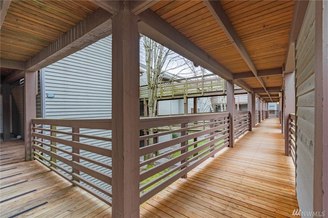 Property Photo:  3700 Alabama St 204  WA 98229 