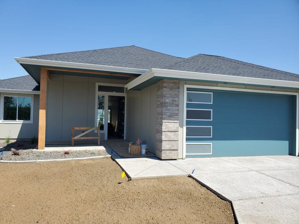 9226 N Woodridge Ct  Spokane WA 99208 photo
