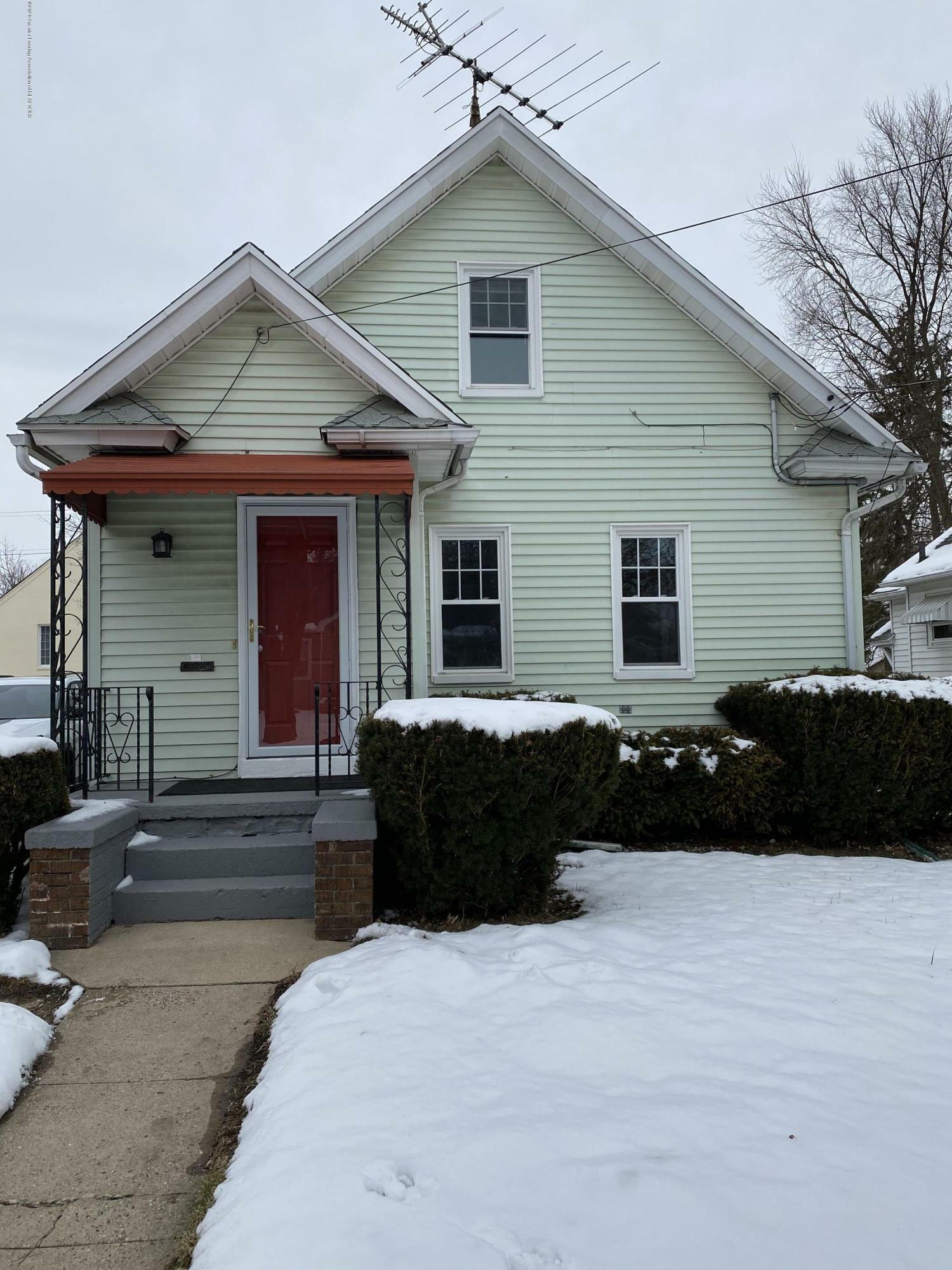 Property Photo: 1028 Cooper Avenue MI 48910