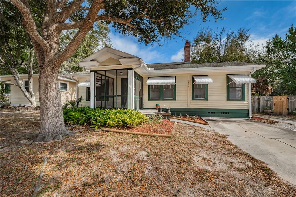 Property Photo:  1869 Overbrook Avenue  FL 33755 