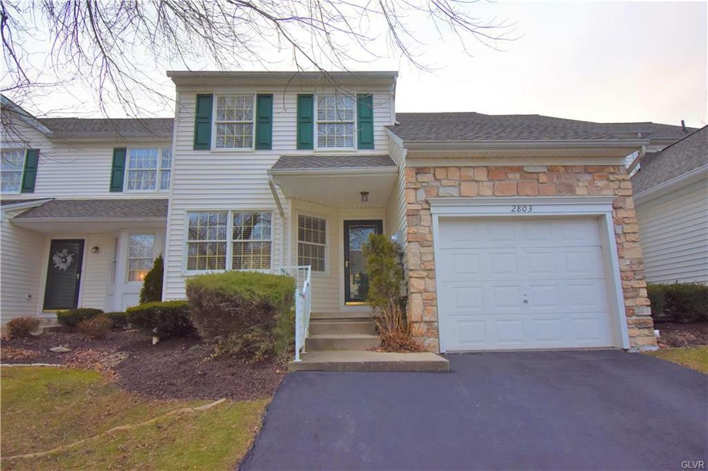 Property Photo:  2803 Hope Ridge Drive  PA 18045 