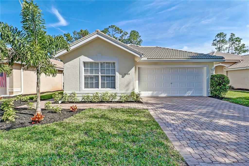 Property Photo:  1288 Barrigona Ct  FL 34119 