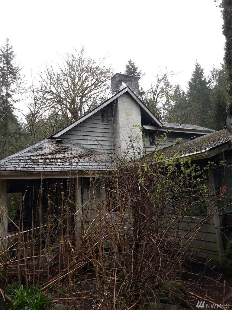 Property Photo:  16810 Russian Hill Lane SE  WA 98576 
