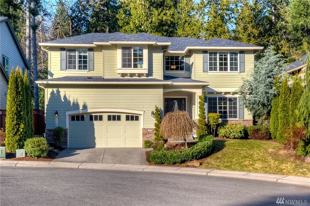 Property Photo: 24326 NE 8th Place WA 98074