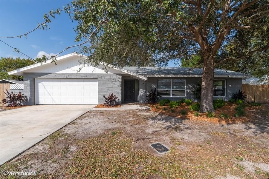 Property Photo: 1549 Lime Drive FL 32935