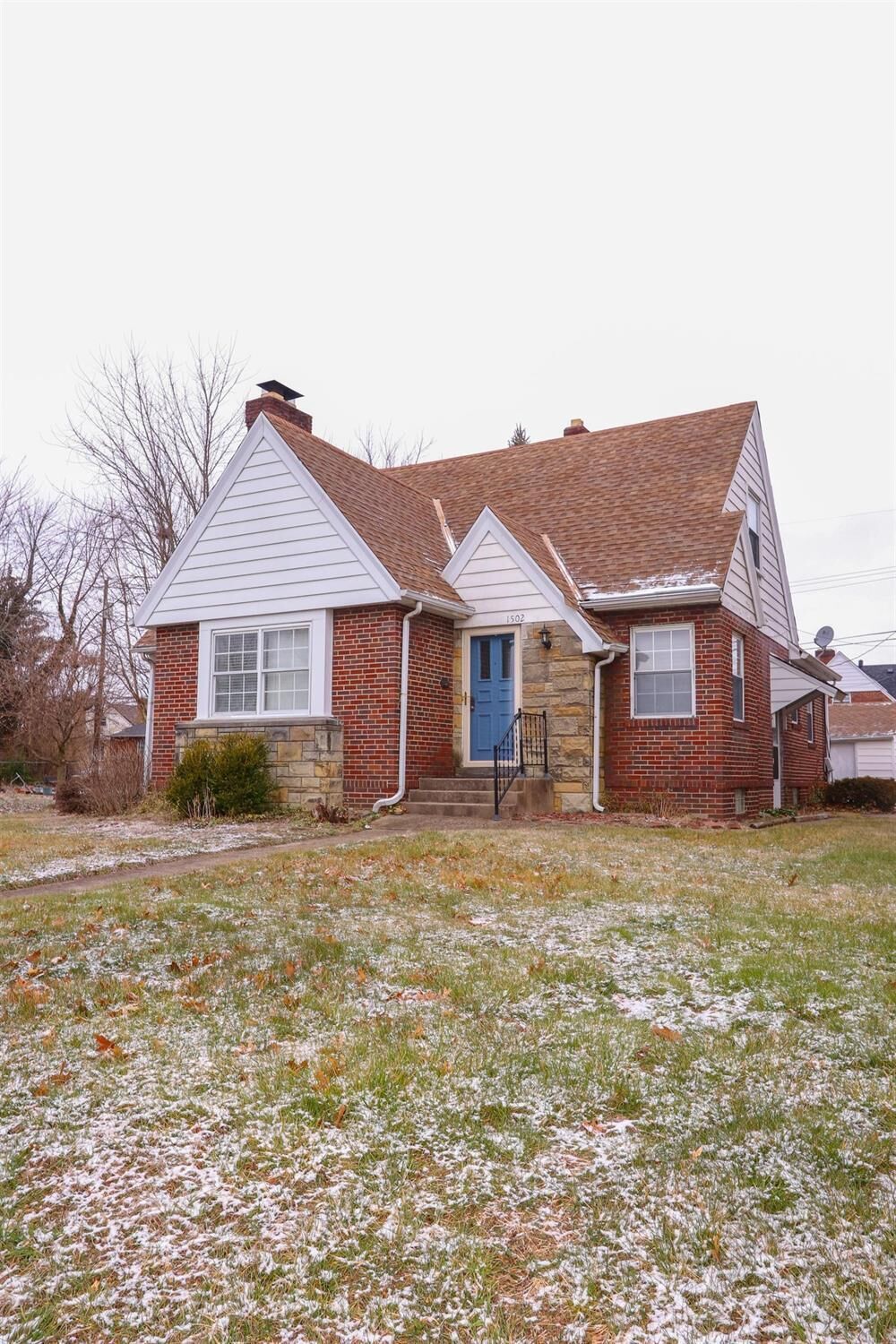 Property Photo:  1502 Corvallis Ave  OH 45237 