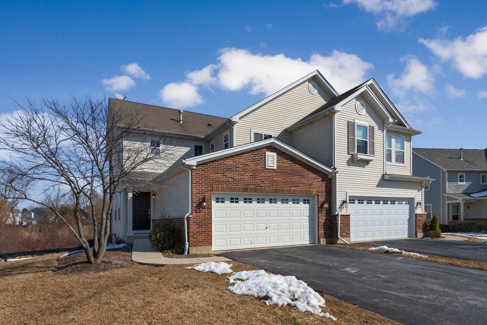 Property Photo:  1495 Yosemite Circle  IL 60014 