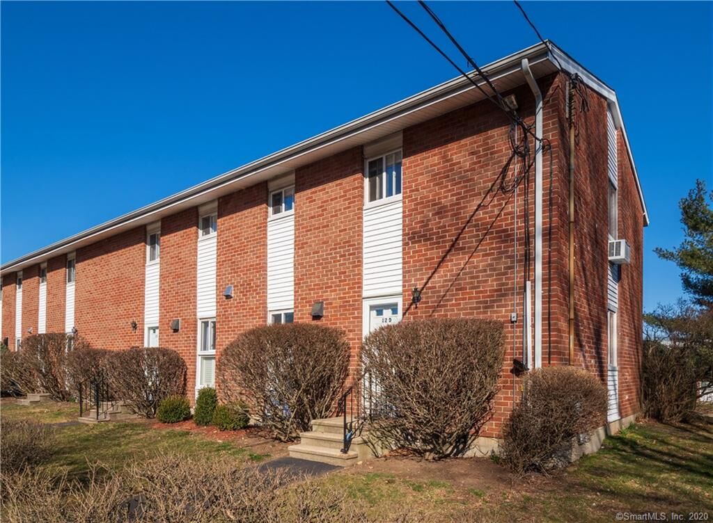 Property Photo: 80 County Street 12D CT 06851
