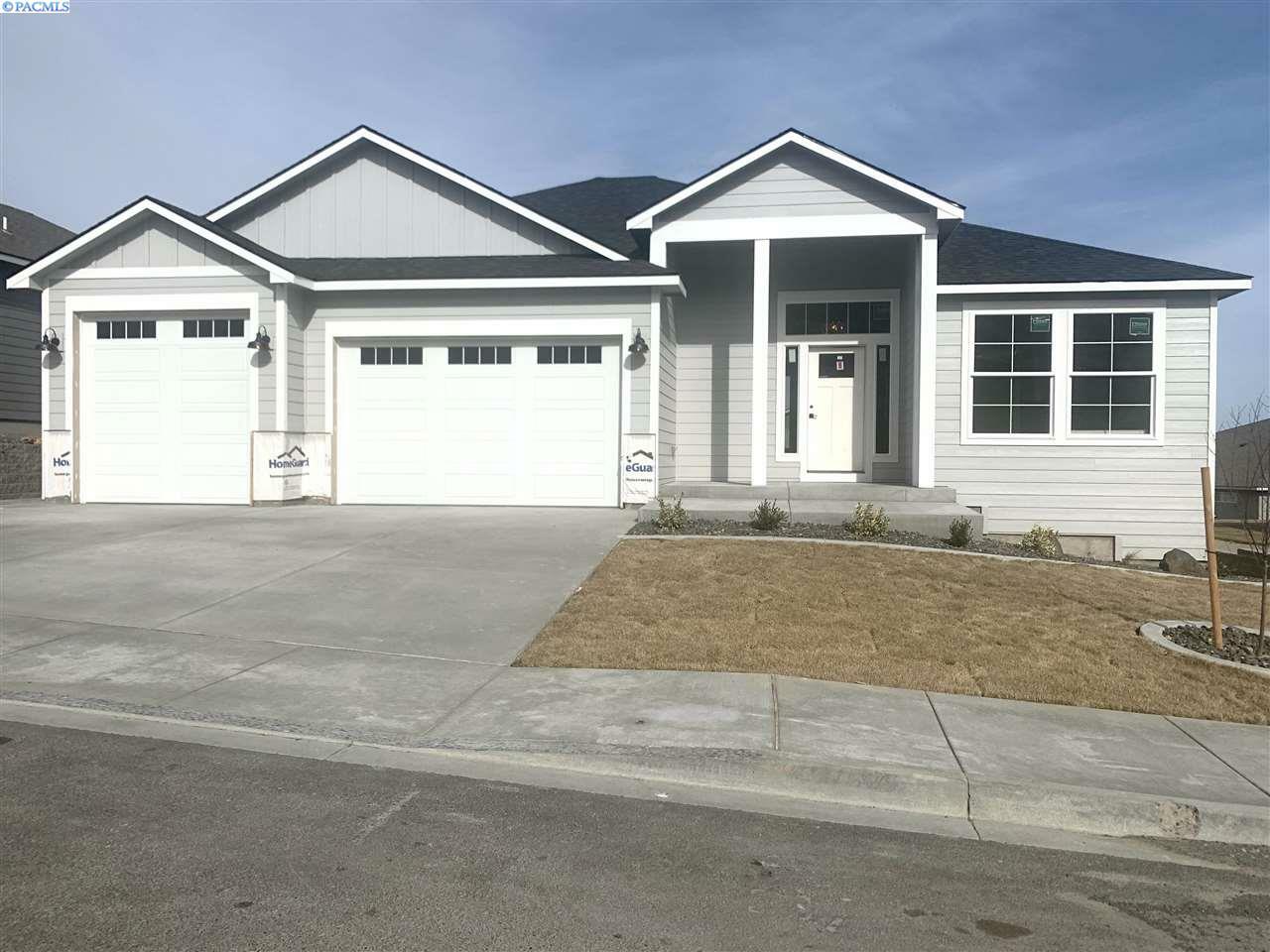 Property Photo:  2640 W 44th Pl  WA 99337 