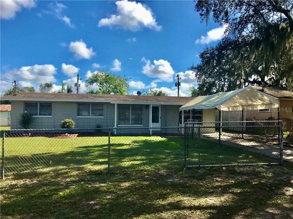 Property Photo:  9604 Pine Ridge Avenue  FL 33578 