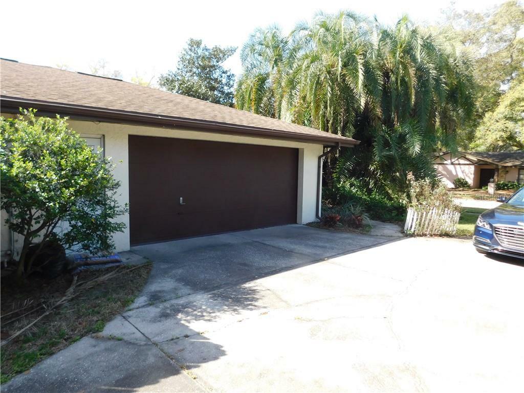 Property Photo:  9217 Knights Branch Street  FL 33637 