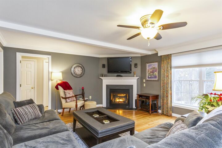 Property Photo: 8 Woodland Drive NH 03051