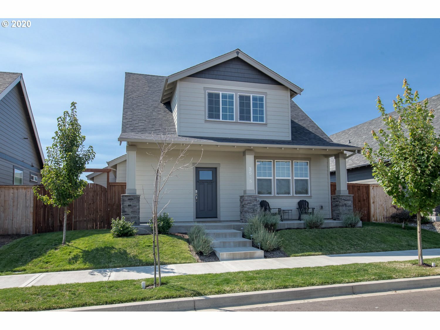 Property Photo: 3515 NE Jacob St OR 97128