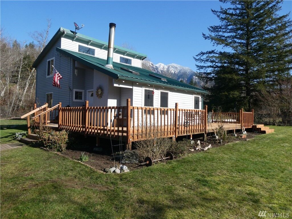 Property Photo: 40320 145th Place SE WA 98251