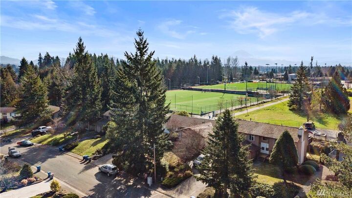 Property Photo: 13019 SE 247th Place WA 98030