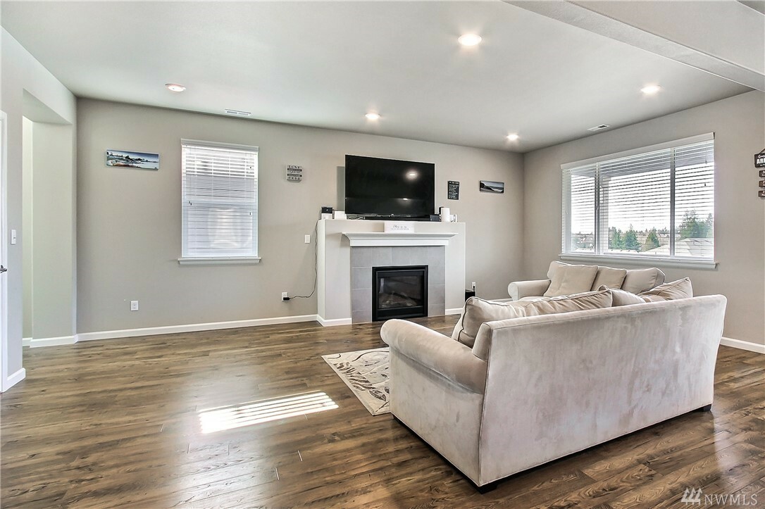Property Photo: 37715 31st Ave S WA 98003
