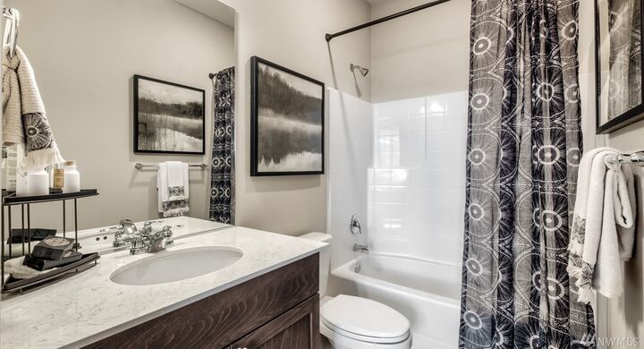 Property Photo: 32826 Stuart Avenue SE 20 WA 98010