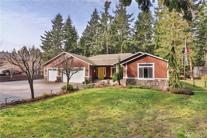 Property Photo: 673 Scandia Parkway WA 98282