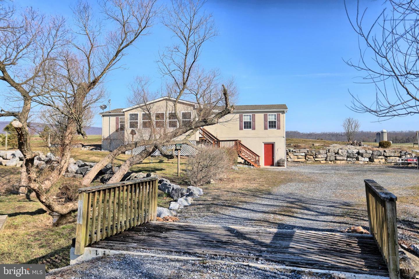 Property Photo:  5647 Shermans Valley Road  PA 17047 