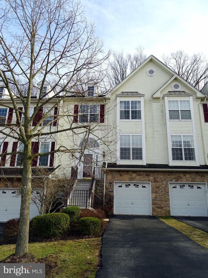 Property Photo: 204 Fringetree Drive PA 19380