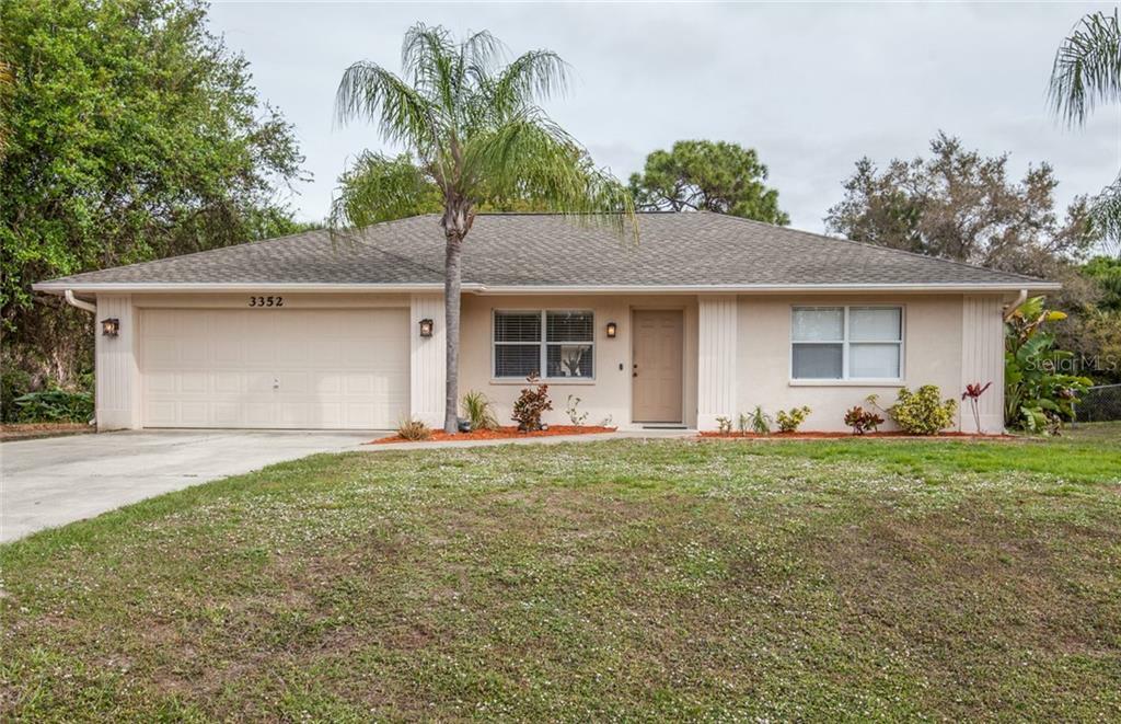 Property Photo:  3352 W Price Boulevard  FL 34286 