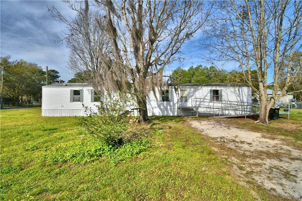 Property Photo:  206 Wahrahausen Road  FL 33880 