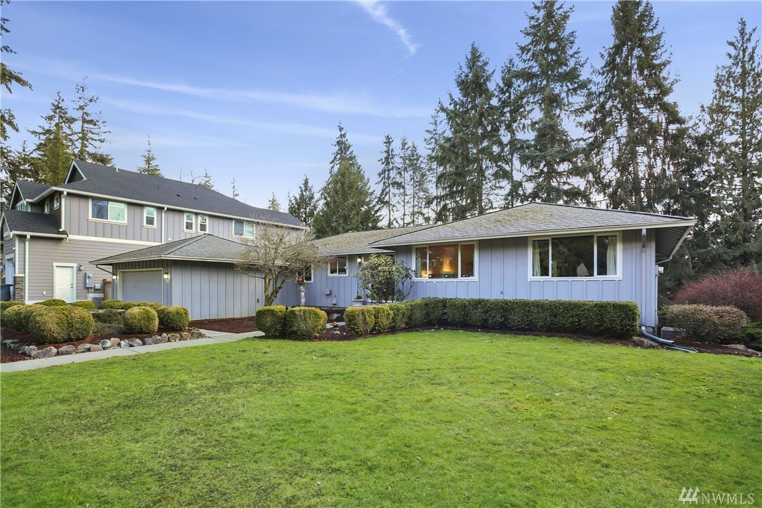 Property Photo: 14645 NE 13th Place WA 98007